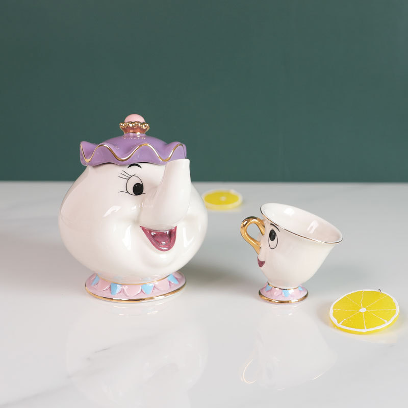 Hot Teapot Cartoon Beauty And  - Coffee Tea Catering recension och pris