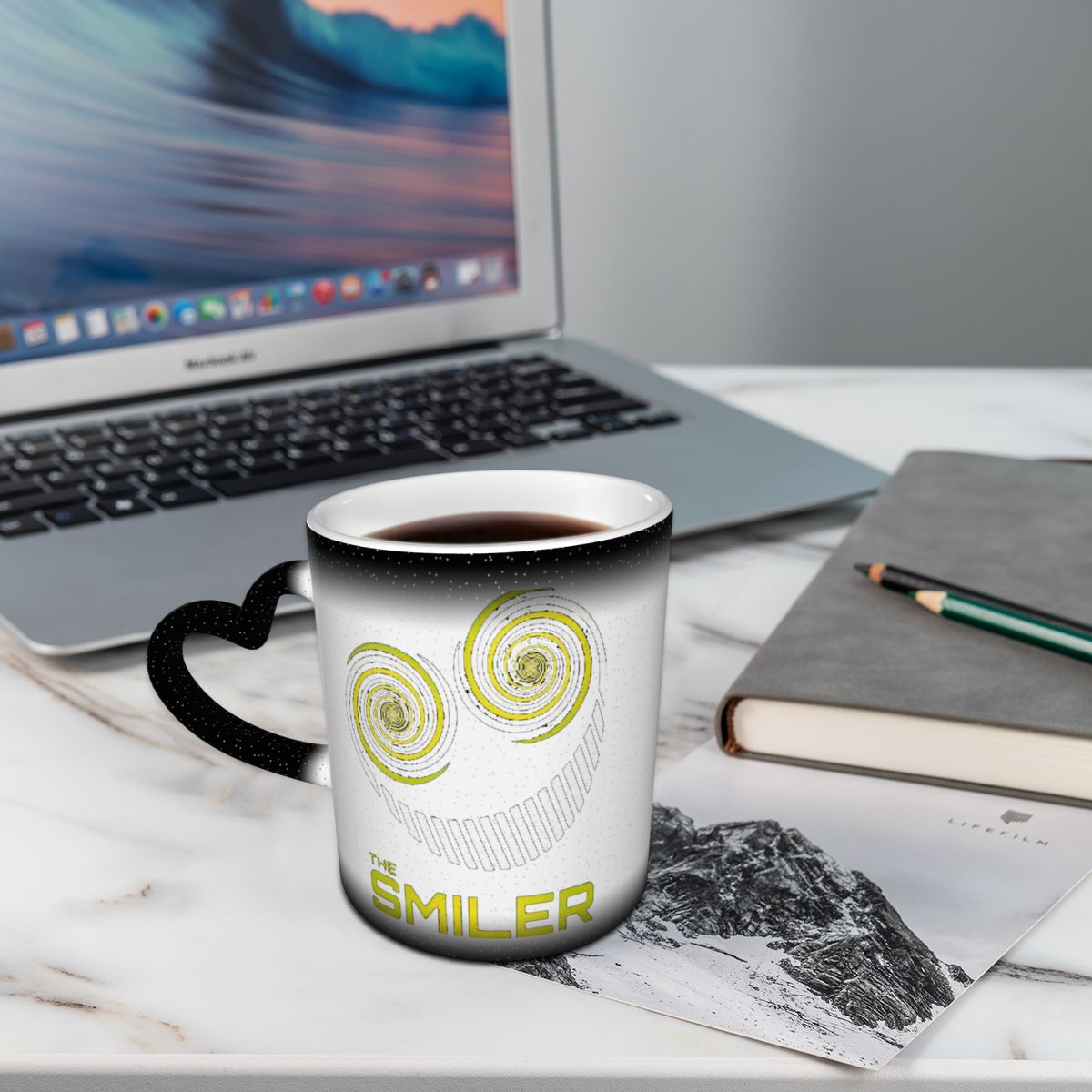 The Smiler Alton Towers Merch  - Coffee Tea Uk recension och pris